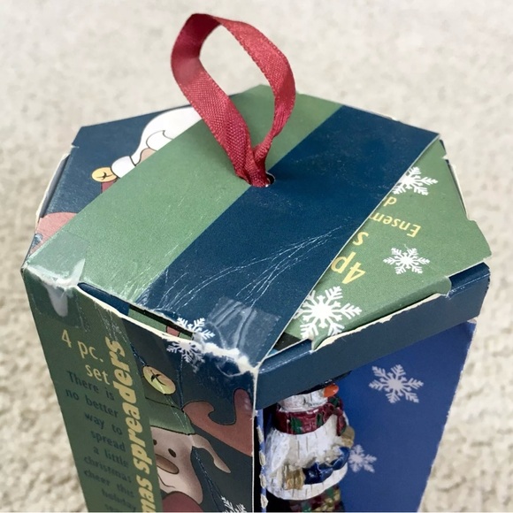 JOIE DE VIVRE Christmas Cheese Spreaders Knives 4 Pc Set Reindeer Santa Snowman - Picture 11 of 12